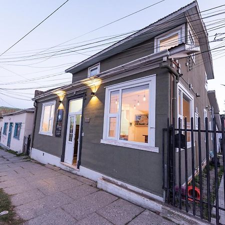 Hostal Boutique Terra Antarctica Punta Arenas Exterior photo