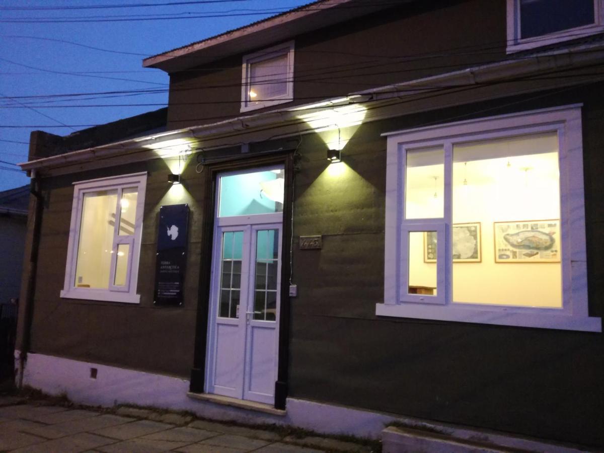 Hostal Boutique Terra Antarctica Punta Arenas Exterior photo