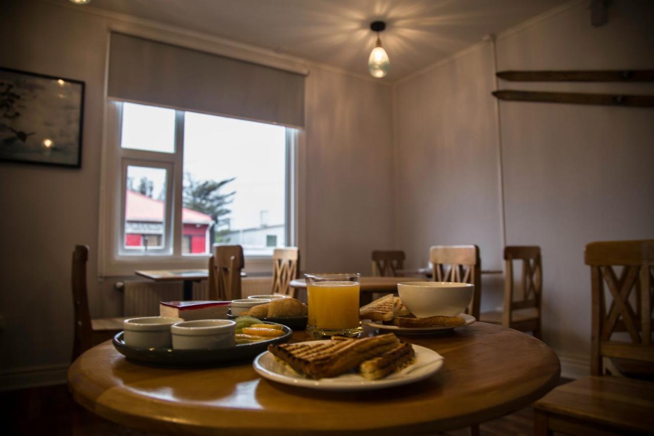 Hostal Boutique Terra Antarctica Punta Arenas Exterior photo