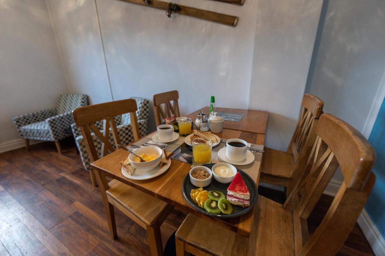 Hostal Boutique Terra Antarctica Punta Arenas Exterior photo